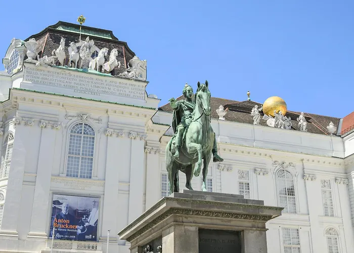 Palais Palffy Aparthotel 3*
