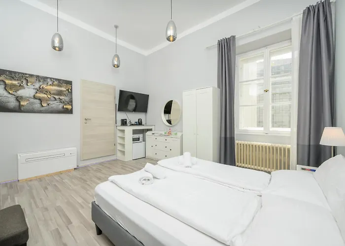 Palais Palffy Aparthotel Wien