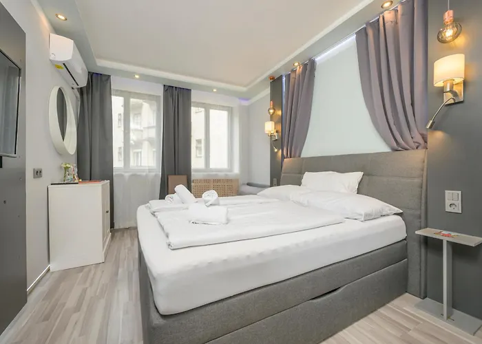 Palais Palffy 3*