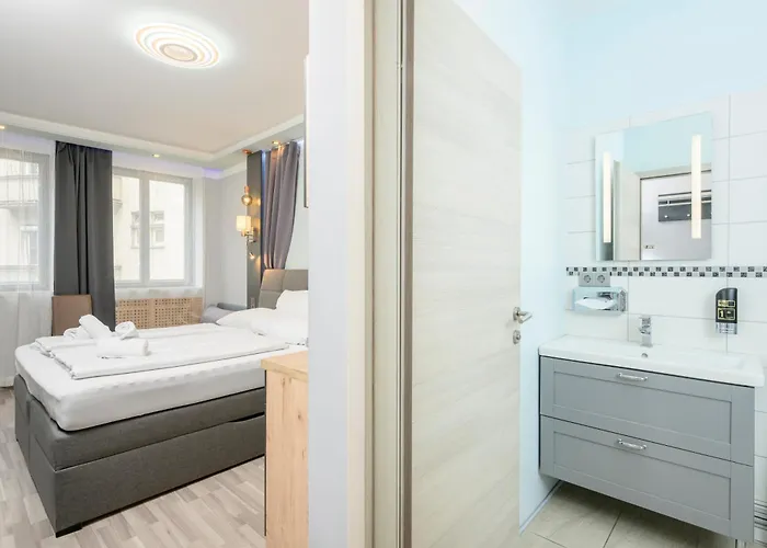 Palais Palffy Aparthotel 3*
